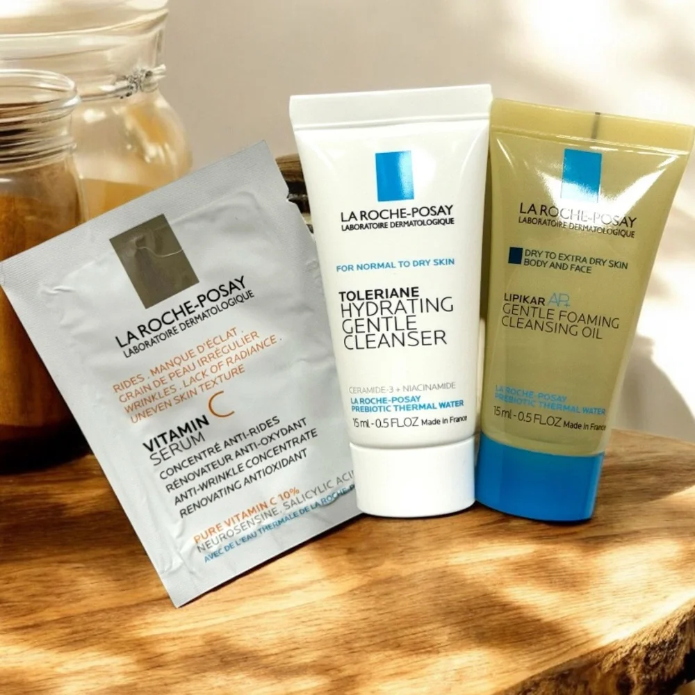 La Roche Posay Lipikar AP Gentle Foaming Cleansing Oil Toleraine Gentle Cleanser
